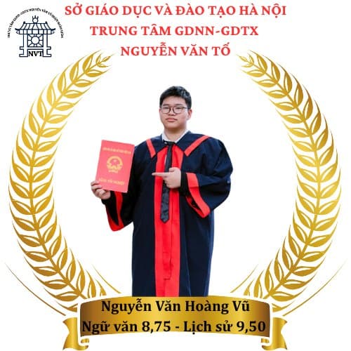 Vinh danh học sinh xuất sắc kì thi THPT quốc gia 2025